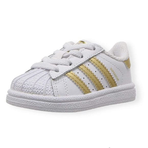 Baby Adidas Originals Unisex-Child Superstar Sneaker Size 4C